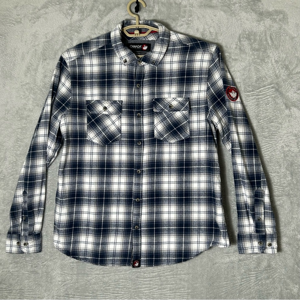 Canada Weather Gear Boys Navy & White Plaid Button-Down Shirt